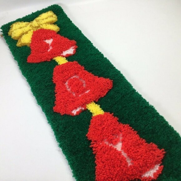 Vtg Latch Hook JOY Wall Hanging Christmas Bells Bell Pull Finished Completed Rug - Picture 2 of 7